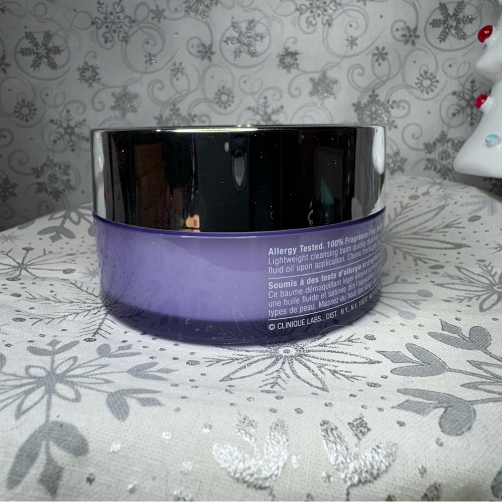 Clinique Take The Day Off Cleansing Balm Makeup Remover 3.8 Oz. Christmas - Picture 3 of 8